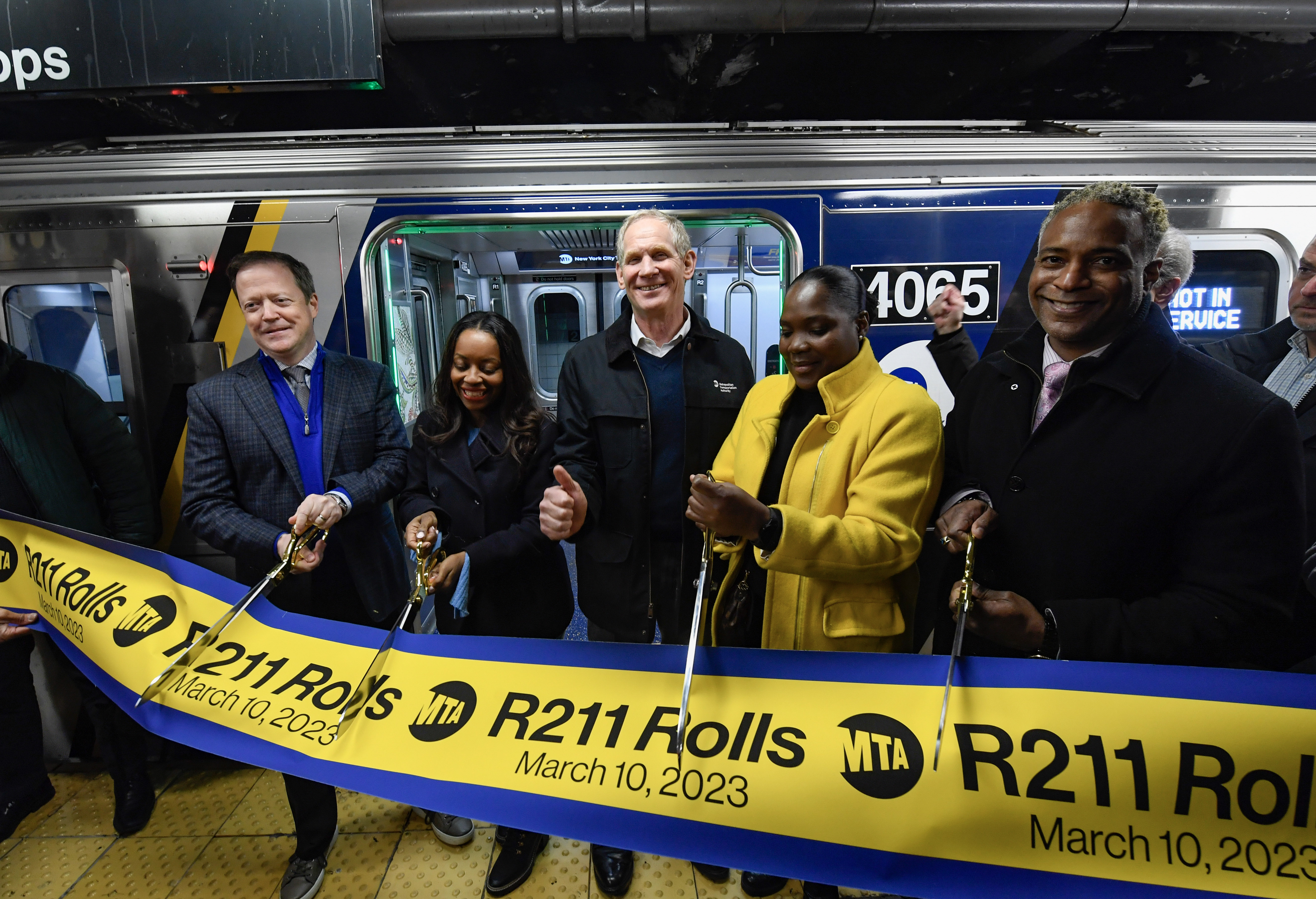 First R211 Subway Cars Begin Passenger Service